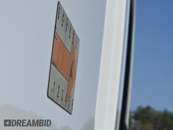 2012 Nissan NV Cargo S z VIN 1N6BF0KM2CN110091, wystawiony jako IAAI lot #42284138 z przebiegiem 181 328 mil mil oraz . Historia ofert i sprzedaży dostępna na DreamBid. Obrazek 1.