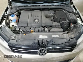 2013 Volkswagen Jetta SE z VIN 3VWDX7AJ7DM235072, wystawiony jako Copart lot #87107304 z przebiegiem 142 286 mil mil oraz Czysty tytuł • Clean title. Historia ofert i sprzedaży dostępna na DreamBid. Obrazek 11.