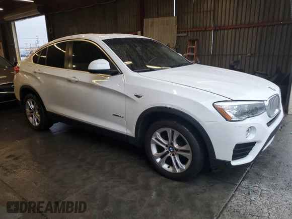 2015 BMW X4 xDrive28i z VIN 5UXXW3C57F0M88652, wystawiony jako Copart lot #45111725 z przebiegiem 162 326 mil mil oraz Szkoda całkowita • Salvage title. Historia ofert i sprzedaży dostępna na DreamBid. Obrazek 4.