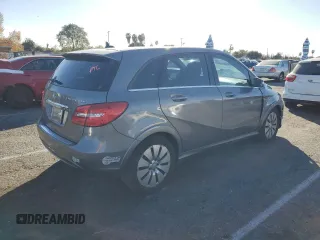 2014 Mercedes-Benz B Electric Drive with VIN WDDVP9AB6EJ003546, listed as a Copart auction lot 41847585 with 136,601 mi miles and Salvage Title. Bid and sale history available at DreamBid. Image 3.