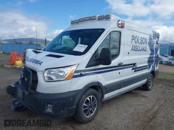 2022 Ford Transit z VIN 1FDBR1CG6NKA76214, wystawiony jako IAAI lot #42150218 z przebiegiem Nie podano mil oraz . Historia ofert i sprzedaży dostępna na DreamBid. Obrazek 18.