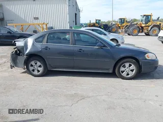 2011 Chevrolet Impala LT Fleet z VIN 2G1WG5EK3B1171029, wystawiony jako IAAI lot #42155270 z przebiegiem 242 297 mil mil oraz . Historia ofert i sprzedaży dostępna na DreamBid. Obrazek 13.