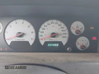 2001 Jeep Grand Cherokee Limited with VIN 1J4GW58N31C510766, listed as a IAAI auction lot 42107607 with 305,893 mi miles and . Bid and sale history available at DreamBid. Image 7.