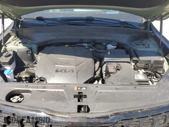 2024 Kia Telluride SX Prestige X-Line with VIN 5XYP5DGC0RG532699, listed as a Copart auction lot 52820365 with 10,455 mi miles and Salvage title. Bid and sale history available at DreamBid. Image 12.