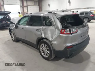 2019 Jeep Cherokee Latitude with VIN 1C4PJMCB7KD118915, listed as a IAAI auction lot 41903336 with 105,425 mi miles. Bid and sale history available at carsss.com. Image 3.
