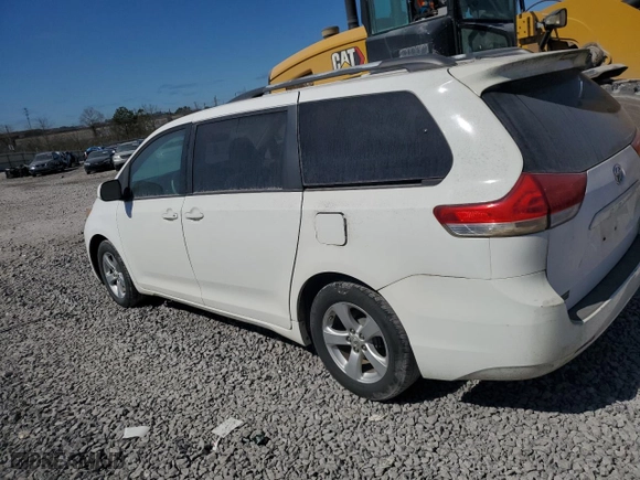 2011 Toyota Sienna LE AAS with VIN 5TDKK3DC9BS059198, listed as a Copart auction lot 46427245 with 188,166 mi miles and Clean Title. Bid and sale history available at carsss.com. Image 2.