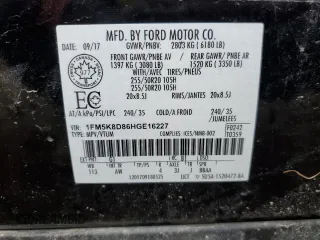 2017 Ford Explorer XLT z VIN 1FM5K8D86HGE16227, wystawiony jako Copart lot #82871484 z przebiegiem Nie podano mil oraz Szkoda całkowita • Salvage title. Historia ofert i sprzedaży dostępna na DreamBid. Obrazek 15.