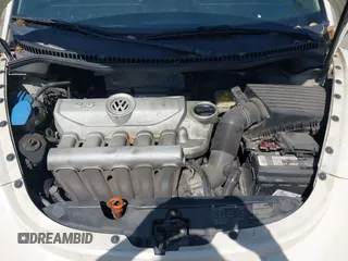 2008 Volkswagen New Beetle Coupe S with VIN 3VWPG31C18M514918, listed as a IAAI auction lot 41993878 with 173,810 mi miles. Bid and sale history available at carsss.com. Image 10.