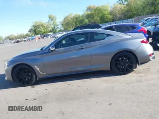 2017 Infiniti Q60 Premium z VIN JN1EV7EL1HM550673, wystawiony jako IAAI lot #42136390 z przebiegiem 32 063 mil mil oraz . Historia ofert i sprzedaży dostępna na DreamBid. Obrazek 14.
