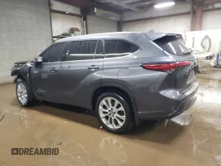 2021 Toyota Highlander Hybrid Limited with VIN 5TDXBRCH0MS522418, listed as a Copart auction lot 44133135 with 94,124 mi miles and Salvage title. Bid and sale history available at DreamBid. Image 2.