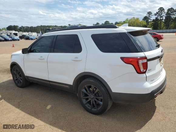 2017 Ford Explorer XLT with VIN 1FM5K7D88HGA73382, listed as a Copart auction lot 50251595 with 187,773 mi miles and Salvage Title. Bid and sale history available at carsss.com. Image 2.