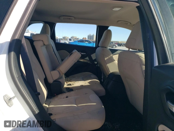 2016 Jeep Cherokee Sport с VIN 1C4PJLAB5GW233814, выставлен на аукционе Copart как лот 47597045 с пробегом 72 605 миль миль и Списание • Salvage title. История ставок и продаж доступна на DreamBid. Изображение 11.