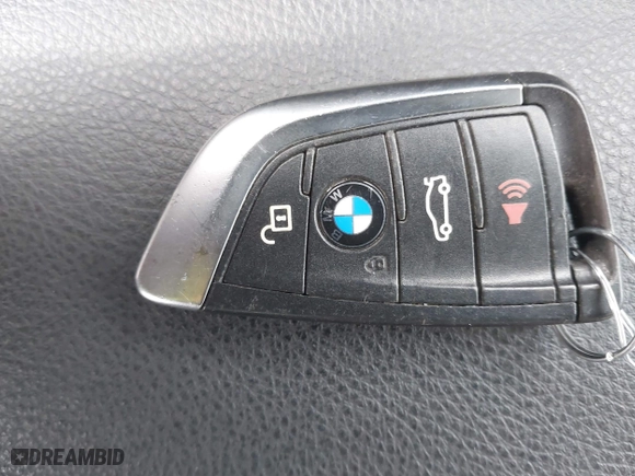 2019 BMW X2 xDrive28i with VIN WBXYJ5C52KEF82876, listed as a IAAI auction lot 41292641 with 46,774 mi miles. Bid and sale history available at carsss.com. Image 11.