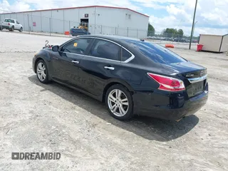 2013 Nissan Altima SL z VIN 1N4BL3AP1DC117237, wystawiony jako IAAI lot #42250551 z przebiegiem Nie podano mil oraz . Historia ofert i sprzedaży dostępna na DreamBid. Obrazek 3.