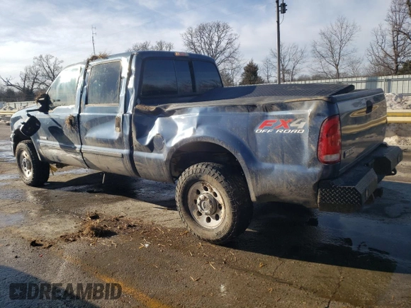 2007 Ford F-250 XL with VIN 1FTSW21P37EA30668, listed as a Copart auction lot 45554975 with 197,861 mi miles and Salvage title. Bid and sale history available at DreamBid. Image 2.