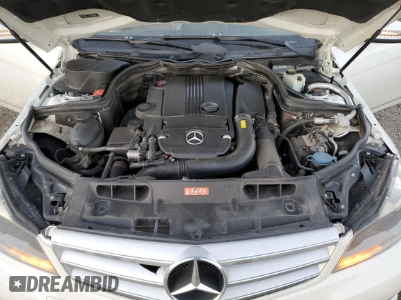 2012 Mercedes-Benz C 250 Sport с VIN WDDGF4HB2CR230848, выставлен на аукционе Copart как лот 83357474 с пробегом Не указан миль и Списание • Salvage title. История ставок и продаж доступна на DreamBid. Изображение 11.