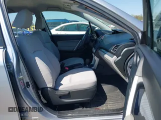 2018 Subaru Forester z VIN JF2SJABC2JH463734, wystawiony jako IAAI lot #42222872 z przebiegiem 64 667 mil mil oraz . Historia ofert i sprzedaży dostępna na DreamBid. Obrazek 5.