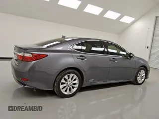 2013 Lexus ES 300h with VIN JTHBW1GG9D2028727, listed as a Copart auction lot 60528025 with 313,614 mi miles and Clean title. Bid and sale history available at DreamBid. Image 3.