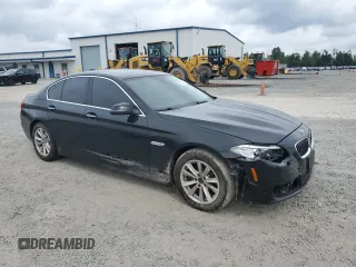 2014 BMW 5 Series 528i xDrive with VIN WBA5A7C56ED618181, listed as a Copart auction lot 73992504 with 180,563 mi miles and Salvage Title. Bid and sale history available at DreamBid. Image 4.