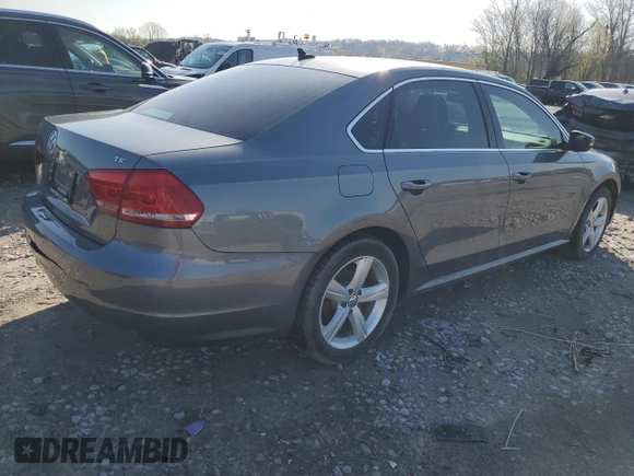2015 Volkswagen Passat S with VIN 1VWAS7A30FC113371, listed as a Copart auction lot 52119765 with 162,431 mi miles and Clean title. Bid and sale history available at DreamBid. Image 3.