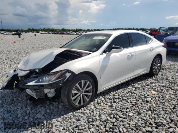 2021 Lexus ES 350 with VIN 58ADZ1B10MU089042, listed as a Copart auction lot 62071455 with 28,042 mi miles and Salvage title. Bid and sale history available at DreamBid. Image 1.