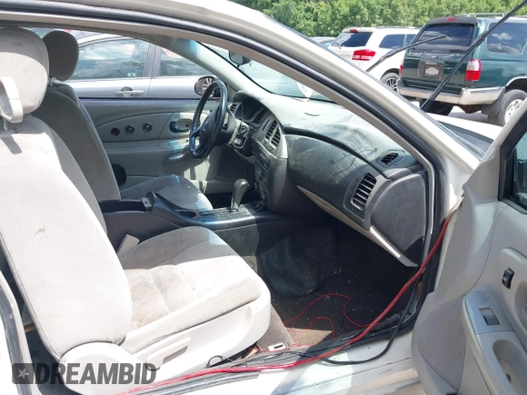 2007 Chevrolet Monte Carlo LT with VIN 2G1WK15K979237826, listed as a IAAI auction lot 42580885 with 155,192 mi miles and . Bid and sale history available at DreamBid. Image 5.