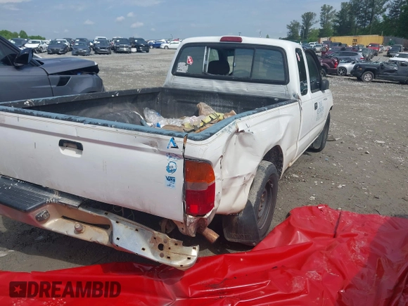 1995 Toyota Tacoma with VIN 4TAUN53B2SZ019575, listed as a IAAI auction lot 42100951 with 270,058 mi miles and . Bid and sale history available at DreamBid. Image 4.