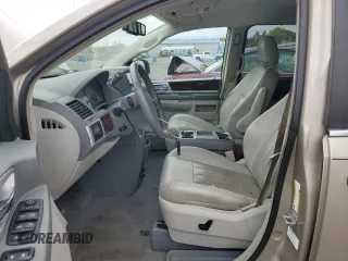 2009 Chrysler Town & Country Touring with VIN 2A8HR541X9R640222, listed as a Copart auction lot 72624974 with 140,591 mi miles and Salvage Title. Bid and sale history available at DreamBid. Image 7.