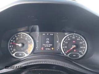 2018 Jeep Renegade Sport with VIN ZACCJBAB1JPJ06259, listed as a IAAI auction lot 41249932 with 42,789 mi miles and . Bid and sale history available at DreamBid. Image 7.