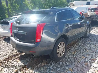 2013 Cadillac SRX Luxury Collection z VIN 3GYFNCE36DS602877, wystawiony jako IAAI lot #42305742 z przebiegiem 257 603 mil mil oraz . Historia ofert i sprzedaży dostępna na DreamBid. Obrazek 4.