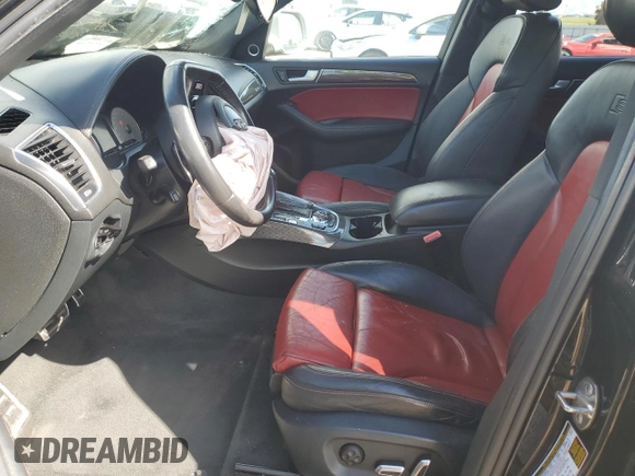 2014 Audi SQ5 Premium Plus z VIN WA1CGAFP3EA052852, wystawiony jako Copart lot #49169825 z przebiegiem 239 543 mil mil oraz Szkoda całkowita • Salvage title. Historia ofert i sprzedaży dostępna na DreamBid. Obrazek 7.