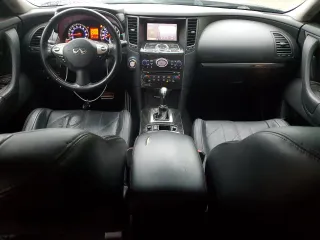 2009 Infiniti FX z VIN JNRAS18W79M157446, wystawiony jako Copart lot #51925025 z przebiegiem 141 142 mil mil oraz Szkoda całkowita • Salvage title. Historia ofert i sprzedaży dostępna na DreamBid. Obrazek 8.