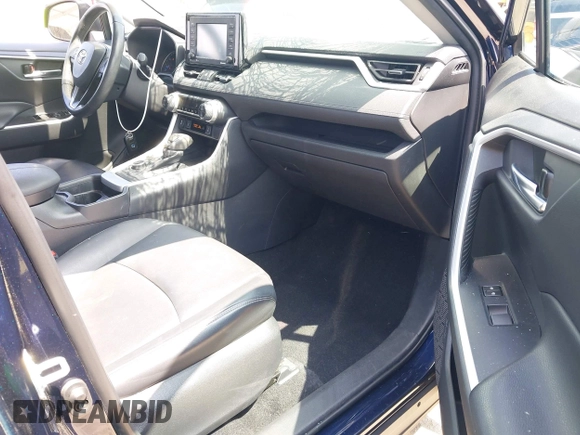 2021 Toyota RAV4 Hybrid LE with VIN 4T3B6RFV4MU025144, listed as a IAAI auction lot 42398033 with 65,994 mi miles and . Bid and sale history available at DreamBid. Image 5.