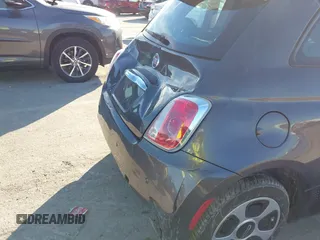 2017 FIAT 500e with VIN 3C3CFFGE6HT682417, listed as a IAAI auction lot 41432822 with 73,447 mi miles. Bid and sale history available at carsss.com. Image 20.