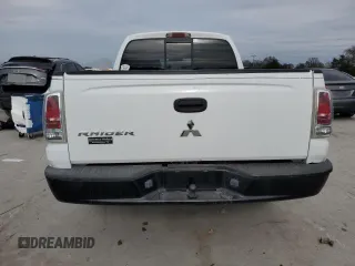 2007 Mitsubishi Raider LS z VIN 1Z7HC28KX7S185169, wystawiony jako Copart lot #81134784 z przebiegiem 181 197 mil mil oraz Czysty tytuł • Clean title. Historia ofert i sprzedaży dostępna na DreamBid. Obrazek 6.