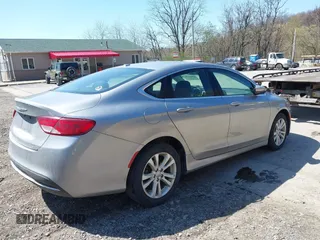 2015 Chrysler 200 Limited with VIN 1C3CCCAB7FN728548, listed as a IAAI auction lot 42069446 with 154,802 mi miles. Bid and sale history available at carsss.com. Image 4.