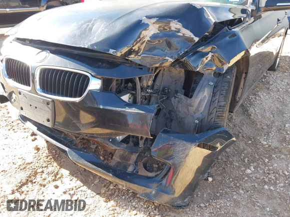 2013 BMW 3 Series 320i with VIN WBA3B1C50DF461591, listed as a IAAI auction lot 41505029 with 1 mi miles. Bid and sale history available at carsss.com. Image 17.