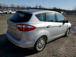 2016 Ford C-Max Energi SEL with VIN 1FADP5CU9GL117454, listed as a Copart auction lot 46304824 with 92,158 mi miles and Non Repairable. Bid and sale history available at carsss.com. Image 3.