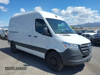 2025 Mercedes-Benz Sprinter Cargo with VIN W1Y4KBHY6ST203831, listed as a IAAI auction lot 42173474 with 4,382 mi miles. Bid and sale history available at carsss.com. Image 1.