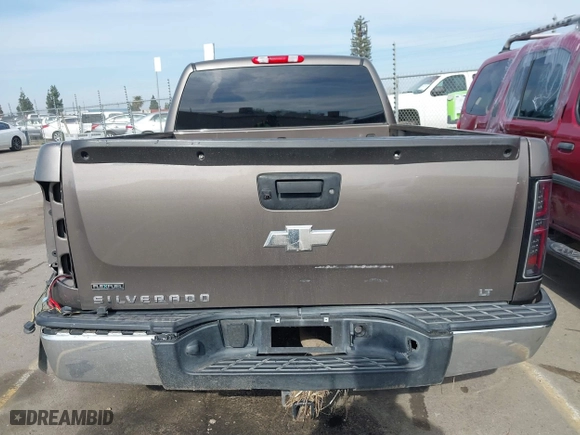 2012 Chevrolet Silverado 1500 LT with VIN 1GCRCSE04CZ283781, listed as a IAAI auction lot 41602923 with 86,378 mi miles. Bid and sale history available at carsss.com. Image 17.
