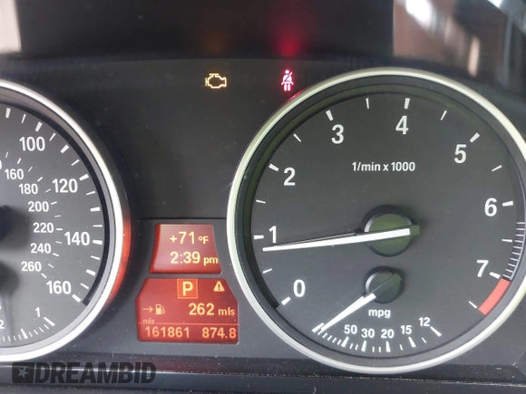 2013 BMW X5 xDrive35i z VIN 5UXZV4C51D0E11079, wystawiony jako IAAI lot #41875305 z przebiegiem 161 861 mil mil oraz . Historia ofert i sprzedaży dostępna na DreamBid. Obrazek 15.