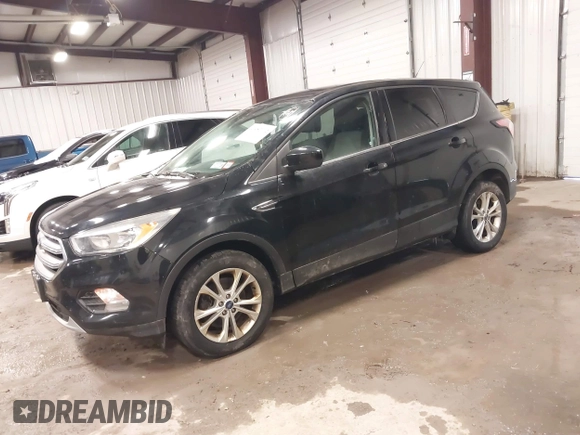 2017 Ford Escape SE with VIN 1FMCU9GD4HUC83761, listed as a IAAI auction lot 41487002 with 125,375 mi miles. Bid and sale history available at carsss.com. Image 17.