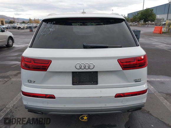 2017 Audi Q7 Premium Plus with VIN WA1LAAF70HD030635, listed as a IAAI auction lot 37987370 with 65,923 mi miles. Bid and sale history available at carsss.com. Image 16.