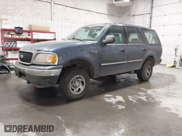 2000 Ford Expedition XLT with VIN 1FMRU1668YLB76006, listed as a IAAI auction lot 41621842 with 153,040 mi miles and . Bid and sale history available at DreamBid. Image 2.