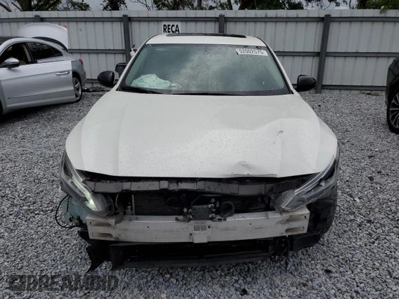 2019 Nissan Altima 2.5 SR with VIN 1N4BL4CV8KC116116, listed as a Copart auction lot 52002575 with 86,375 mi miles and Non Repairable. Bid and sale history available at carsss.com. Image 5.