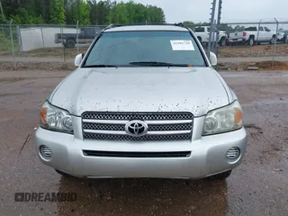 2007 Toyota Highlander Hybrid with VIN JTEGW21A270020336, listed as a IAAI auction lot 42101720 with 206,279 mi miles. Bid and sale history available at carsss.com. Image 6.