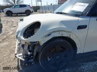 2023 MINI Hardtop 2 Door Cooper S with VIN WMW53DH09P2T13990, listed as a IAAI auction lot 41780668 with 17,105 mi miles. Bid and sale history available at carsss.com. Image 18.