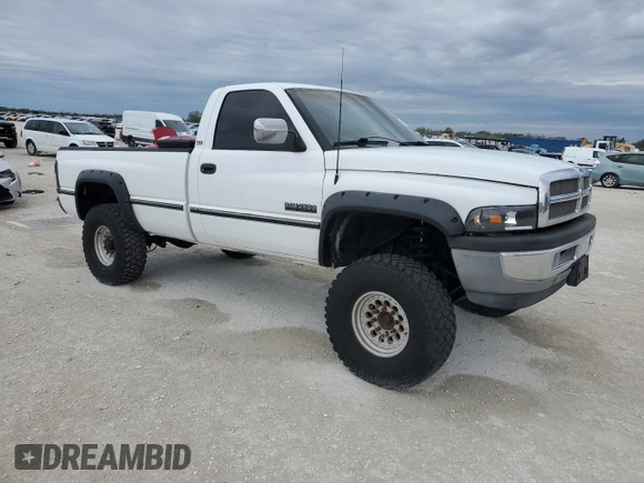 1995 Dodge 2500 with VIN 1B7KF26C9SS304696, listed as a Copart auction lot 46612625 with 217,760 mi miles and Salvage Title. Bid and sale history available at carsss.com. Image 4.