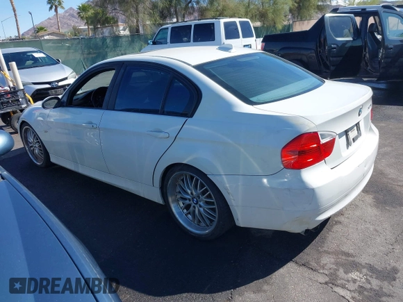 2006 BMW 3 Series 325i with VIN WBAVB13546KX50170, listed as a IAAI auction lot 41960414 with 118,453 mi miles and . Bid and sale history available at carsss.com. Image 3.