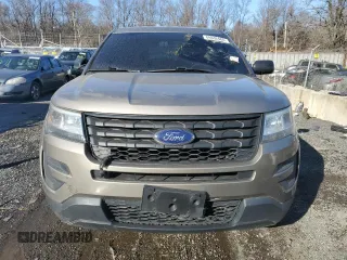 2016 Ford Utility Police Interceptor with VIN 1FM5K8AR8GGC61823, listed as a Copart auction lot 84832484 with 0 mi miles and Salvage Title. Bid and sale history available at carsss.com. Image 5.